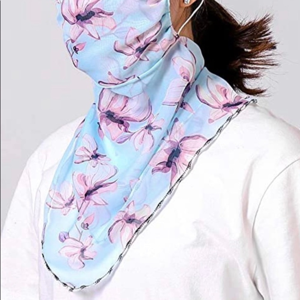 - New blue floral chiffon bandana neck gaite… - Picture 2 of 5